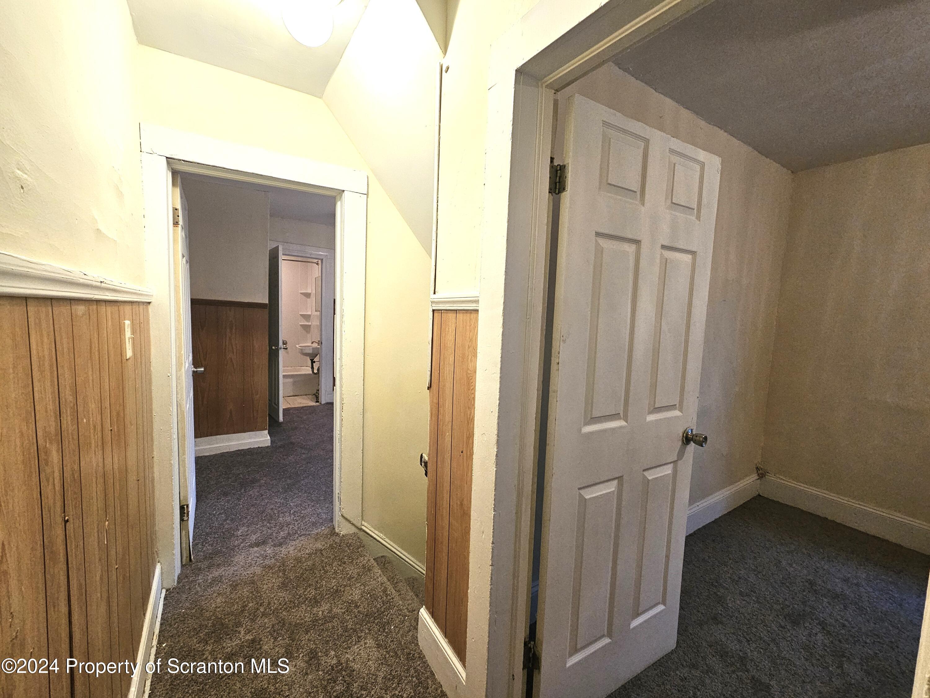 414 South Edwards Court Scranton, PA 18504 - Photo 13 of 15