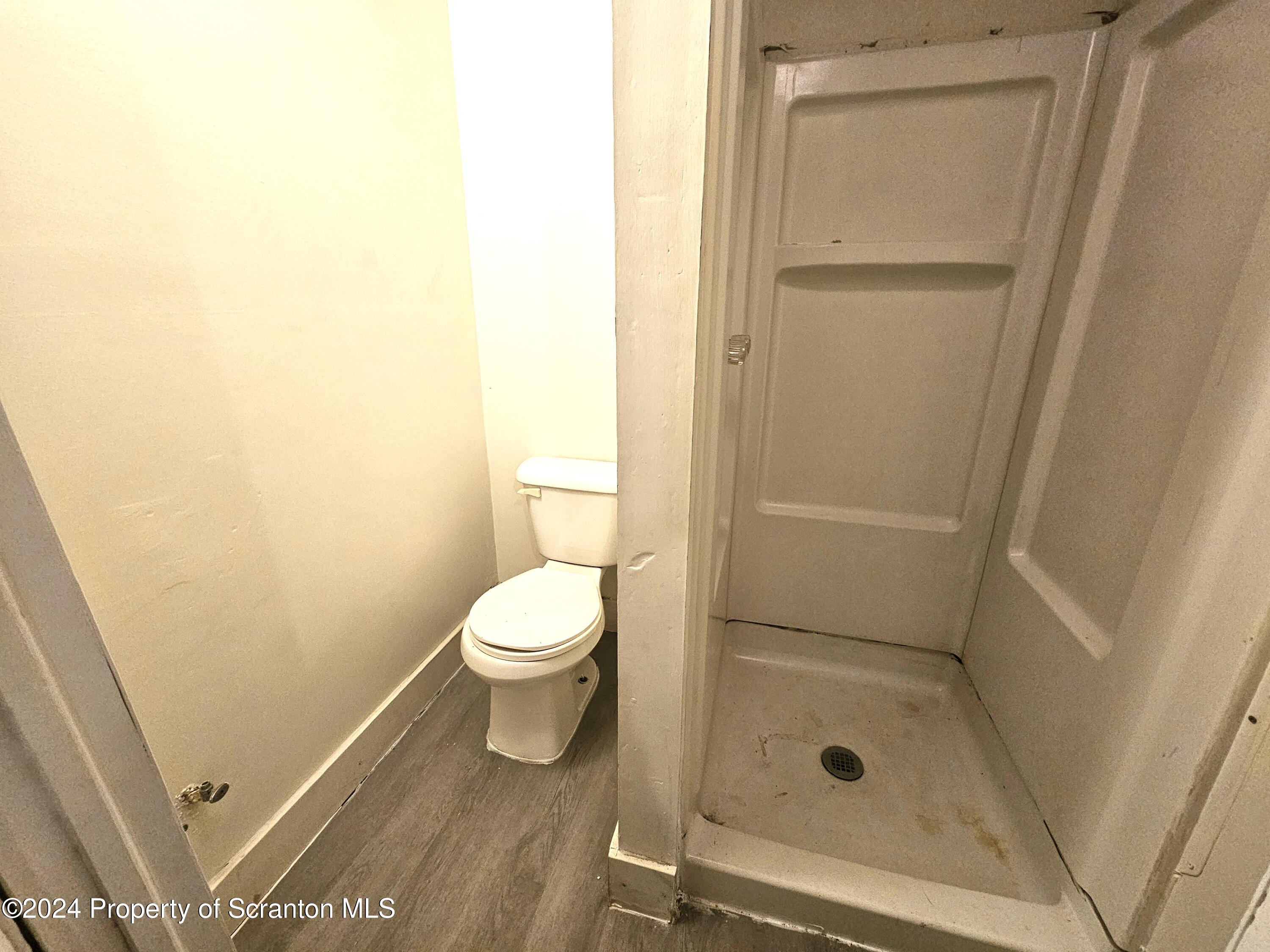 414 South Edwards Court Scranton, PA 18504 - Photo 7 of 15