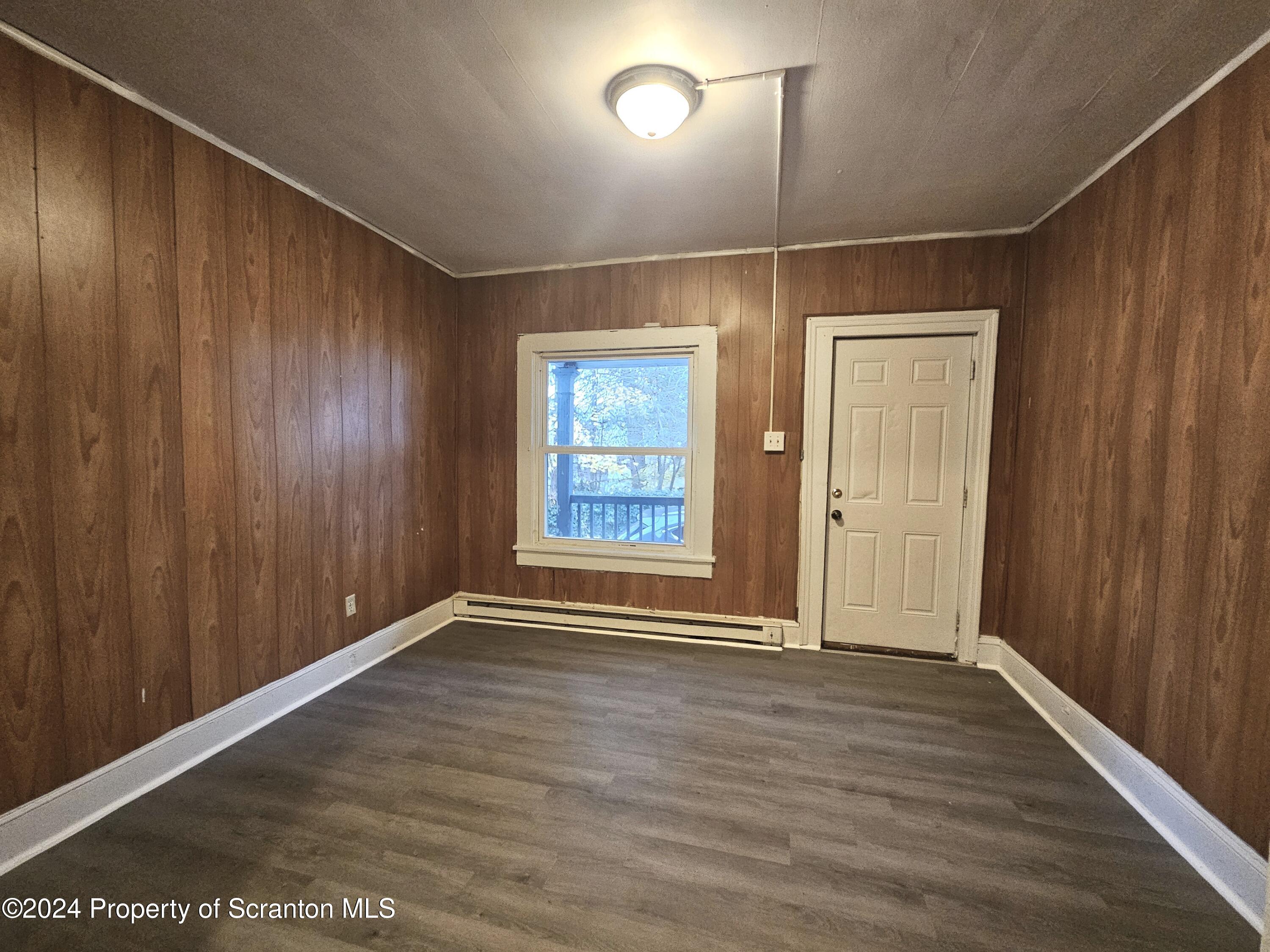 414 South Edwards Court Scranton, PA 18504 - Photo 8 of 15