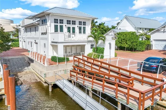 $4,385,000 | 1463 2nd Avenue South, Naples, FL 34102