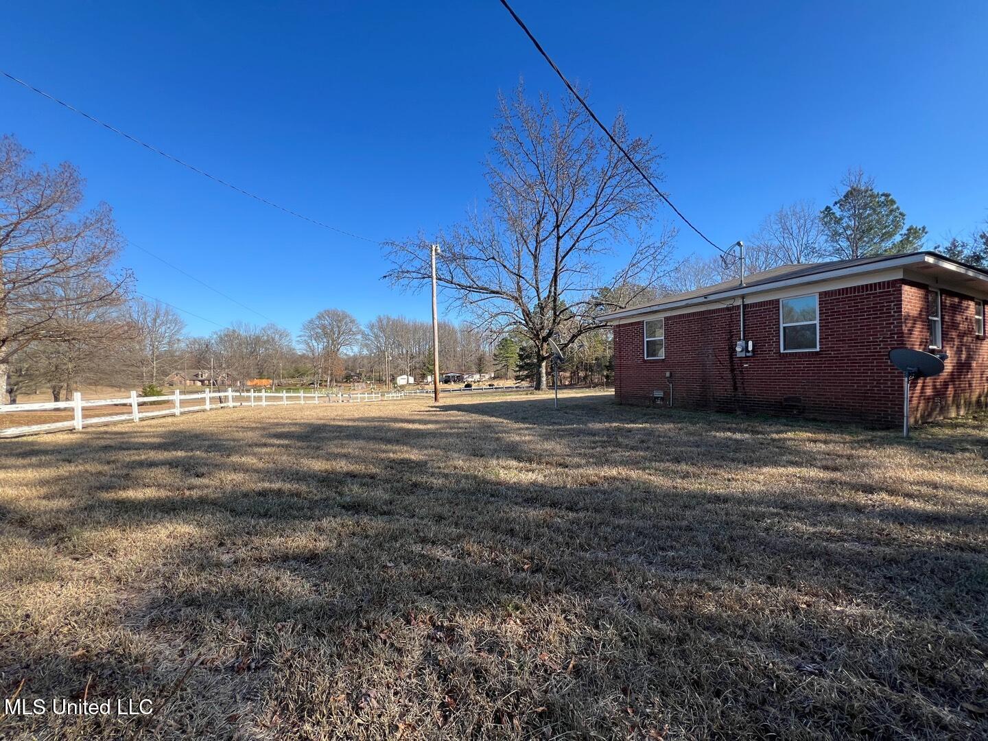 769 Mays Road Coldwater, MS 38618 - Photo 24 of 34 Sideyard