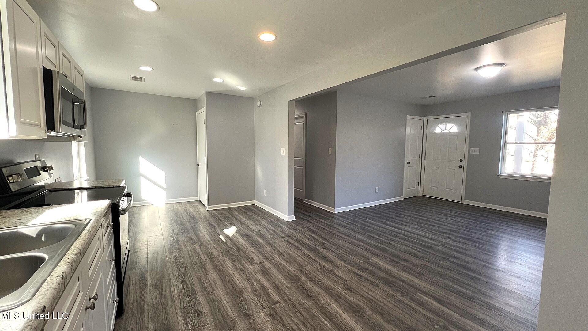 769 Mays Road Coldwater, MS 38618 - Photo 32 of 34 Open Floorplan