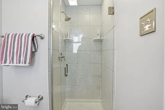 $464,900 | 33 Henry Avenue, Feasterville-Trevose, PA 19053