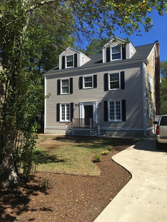 52 Huntington Road Plymouth, MA 02360 - Photo 2 of 29 Gallery Image 2