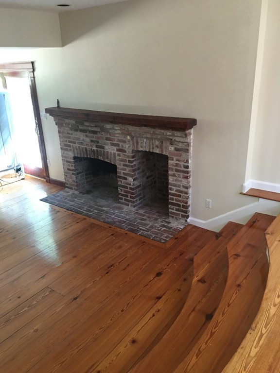 52 Huntington Road Plymouth, MA 02360 - Photo 8 of 29 Gallery Image 8