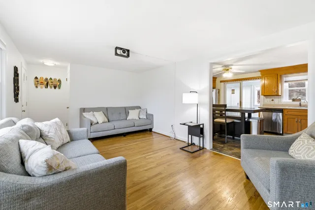 $2,700 | 56 Westgate Street, West Hartford, CT 06110