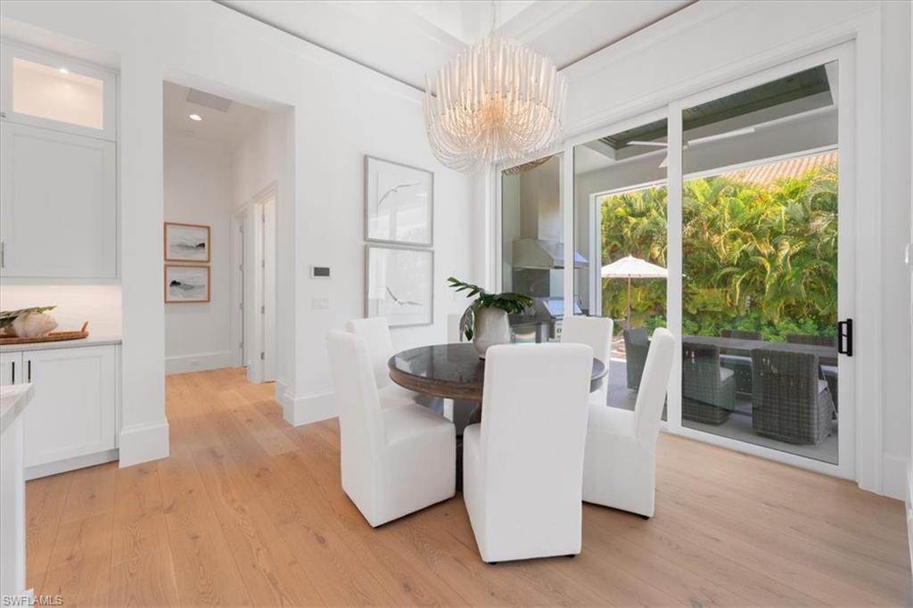 625 Parkview Lane Naples, FL 34103 - Photo 12 of 49