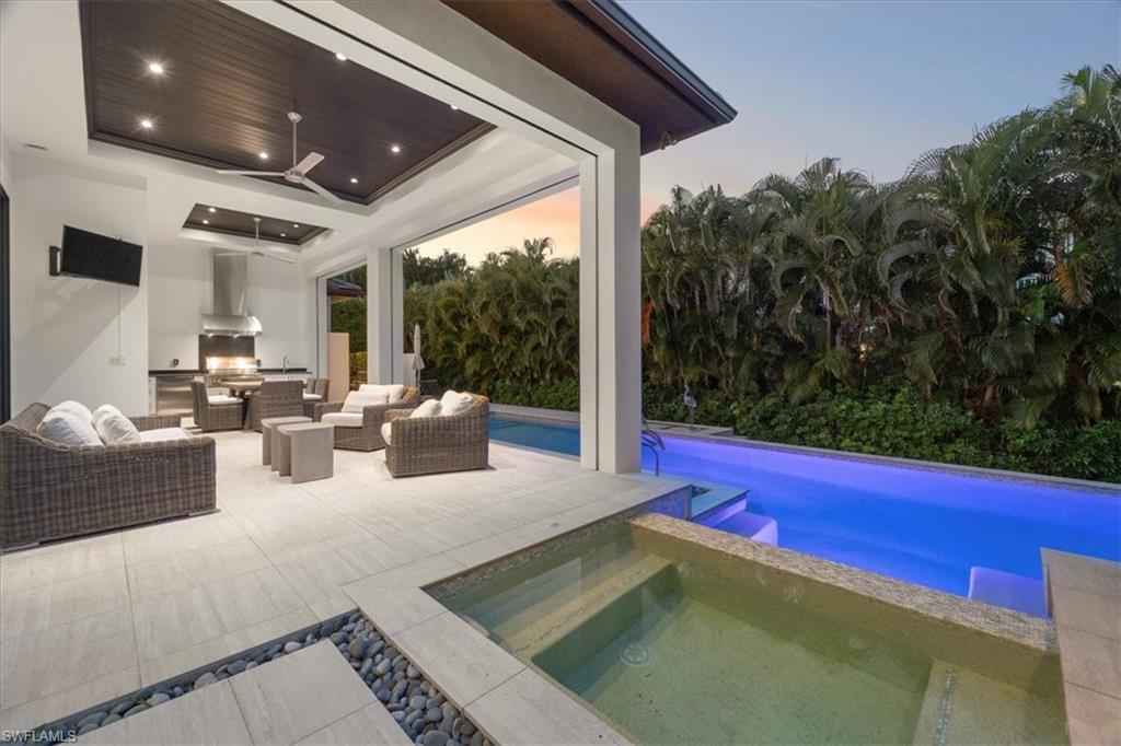 625 Parkview Lane Naples, FL 34103 - Photo 42 of 49