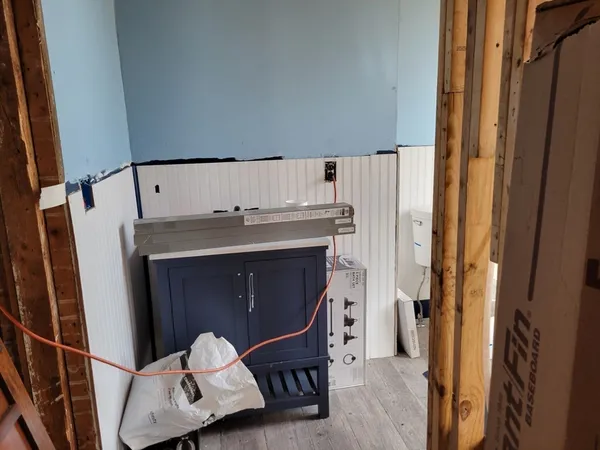 a view of a storage & utility room