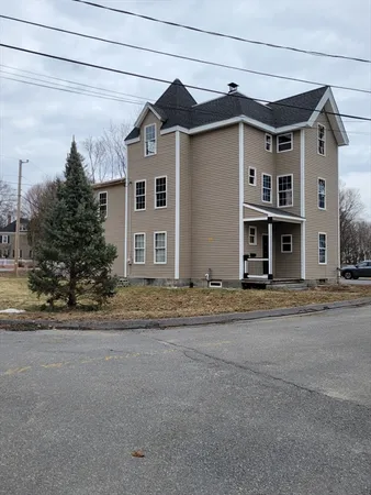 $399,900 | 26 Caswell Street, Fitchburg, MA 01420