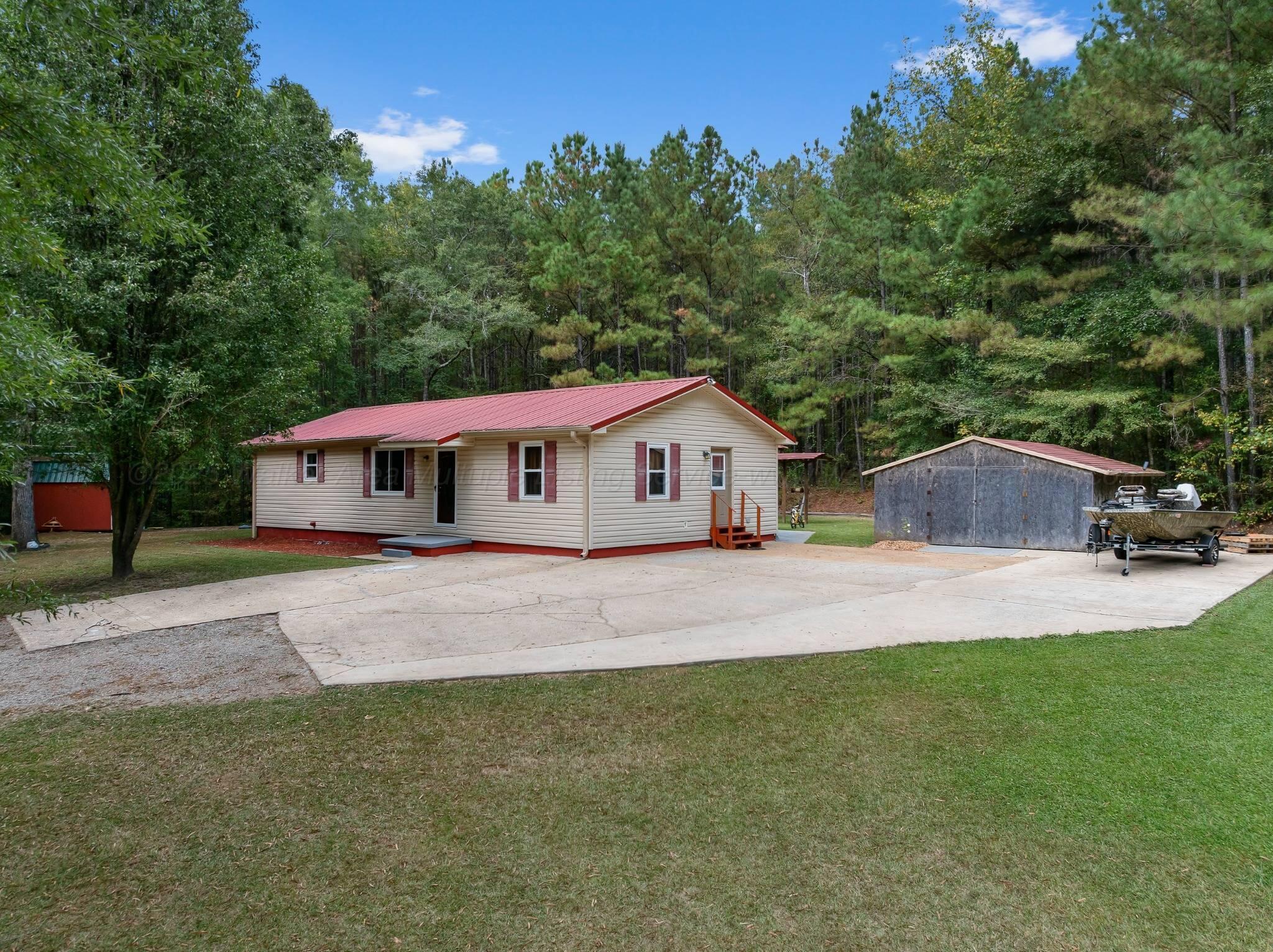 3900 Brakefield Dairy Road Jasper, AL 35503 - Photo 1 of 30 5