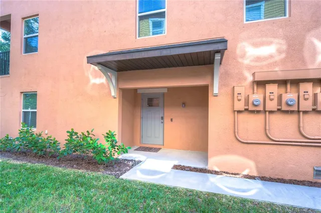 $2,795 | 4418 Tuscan Loon Drive, Tampa, FL 33619