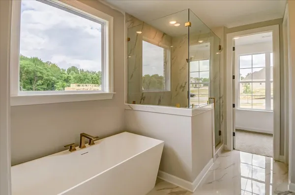 $769,800 | 5393 Buttercup Lane, Lakeland, TN 38002