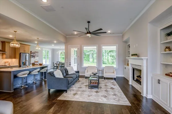 $769,800 | 5393 Buttercup Lane, Lakeland, TN 38002