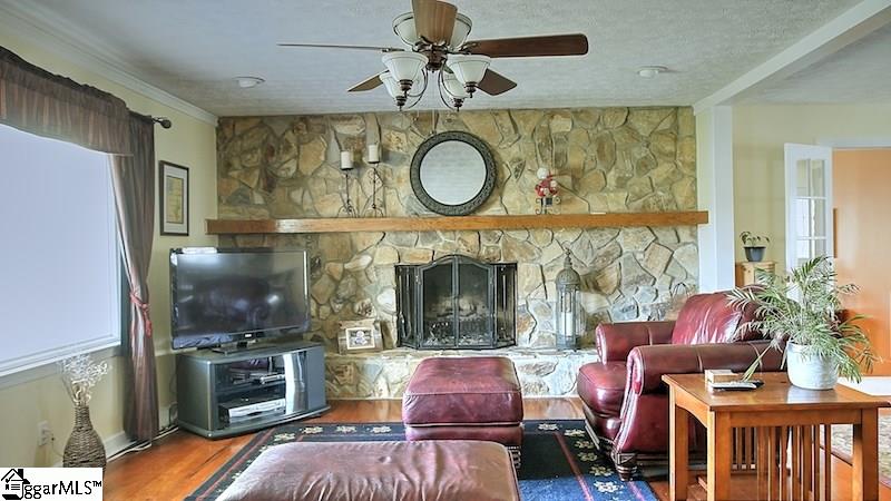 274 Old Dacusville Road Easley, SC 29640 - Photo 11 of 33 Gallery Image 11