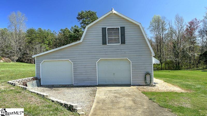 274 Old Dacusville Road Easley, SC 29640 - Photo 32 of 33 Gallery Image 32