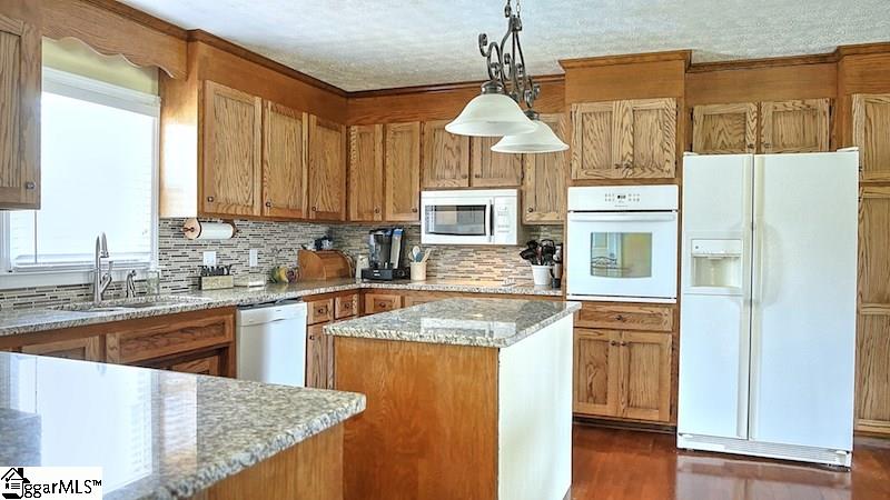 274 Old Dacusville Road Easley, SC 29640 - Photo 9 of 33 Gallery Image 9
