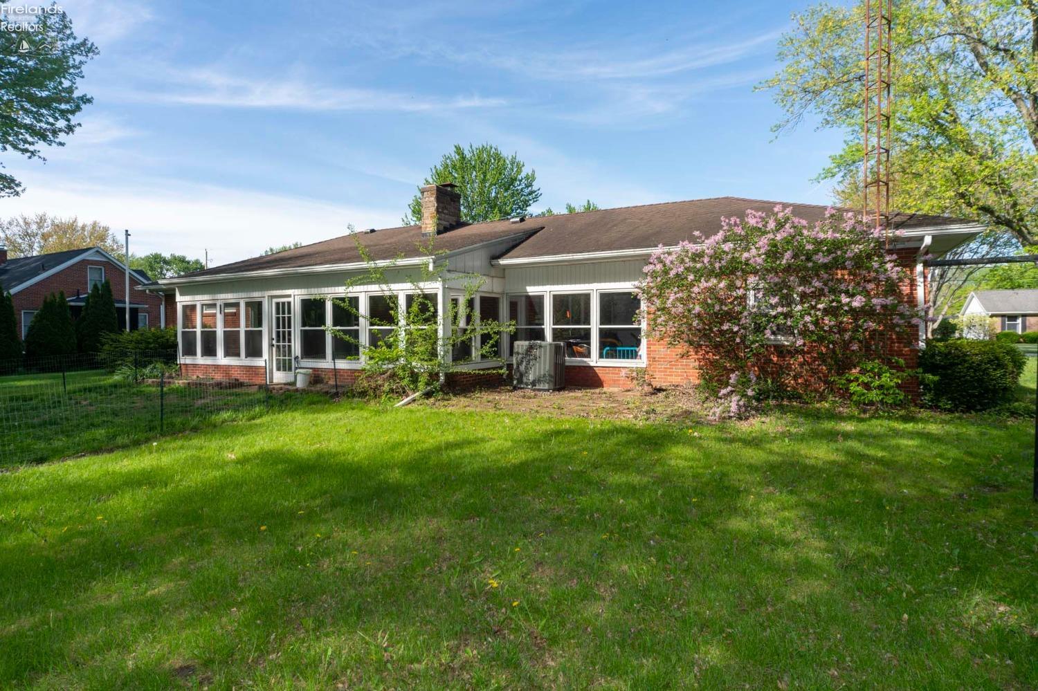 1224 Buchman Road Fremont, OH 43420 - Photo 34 of 35 Gallery Image 34