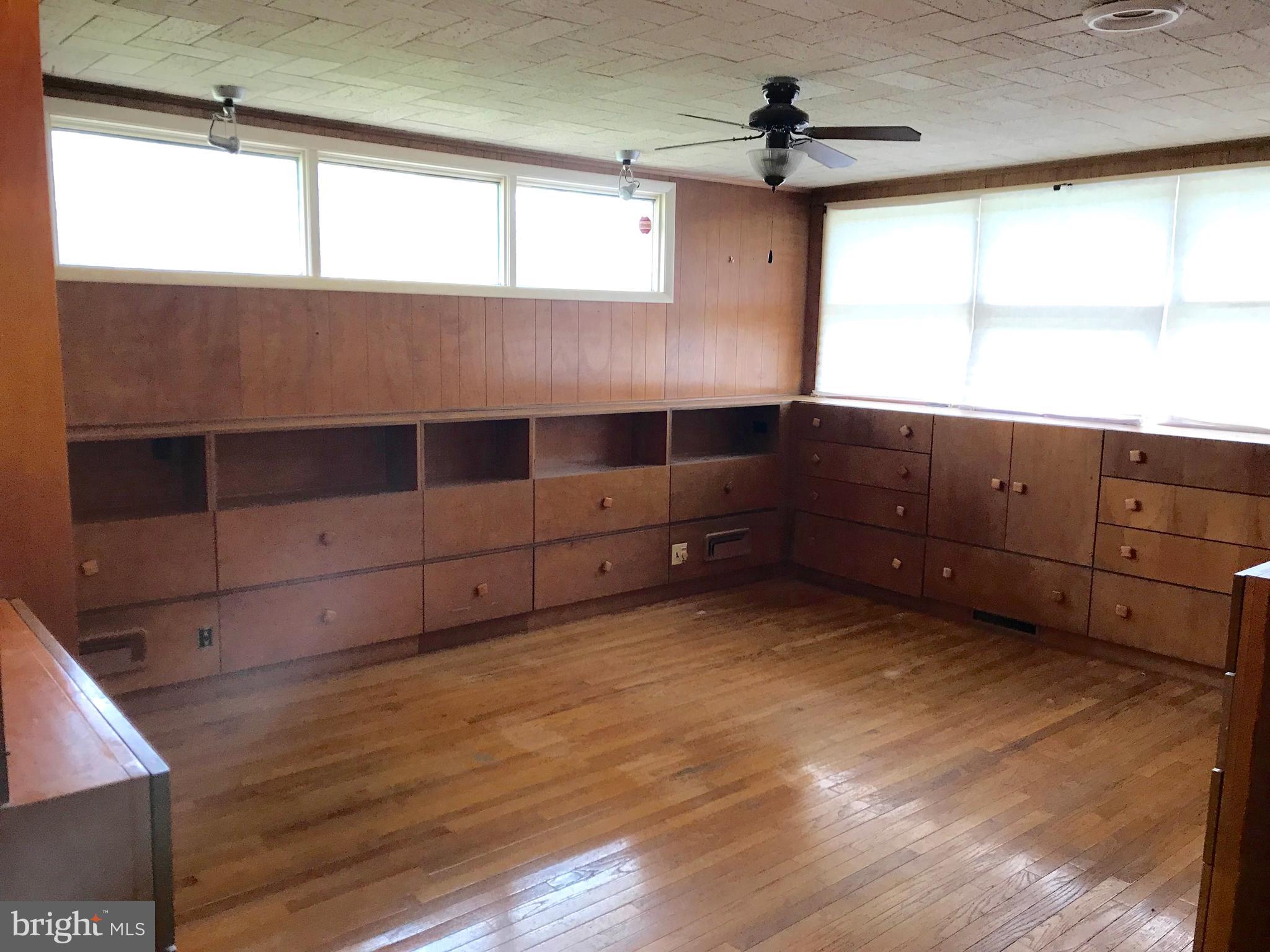 754 Mickley Road Whitehall, PA 18052 - Photo 7 of 16 Gallery Image 7