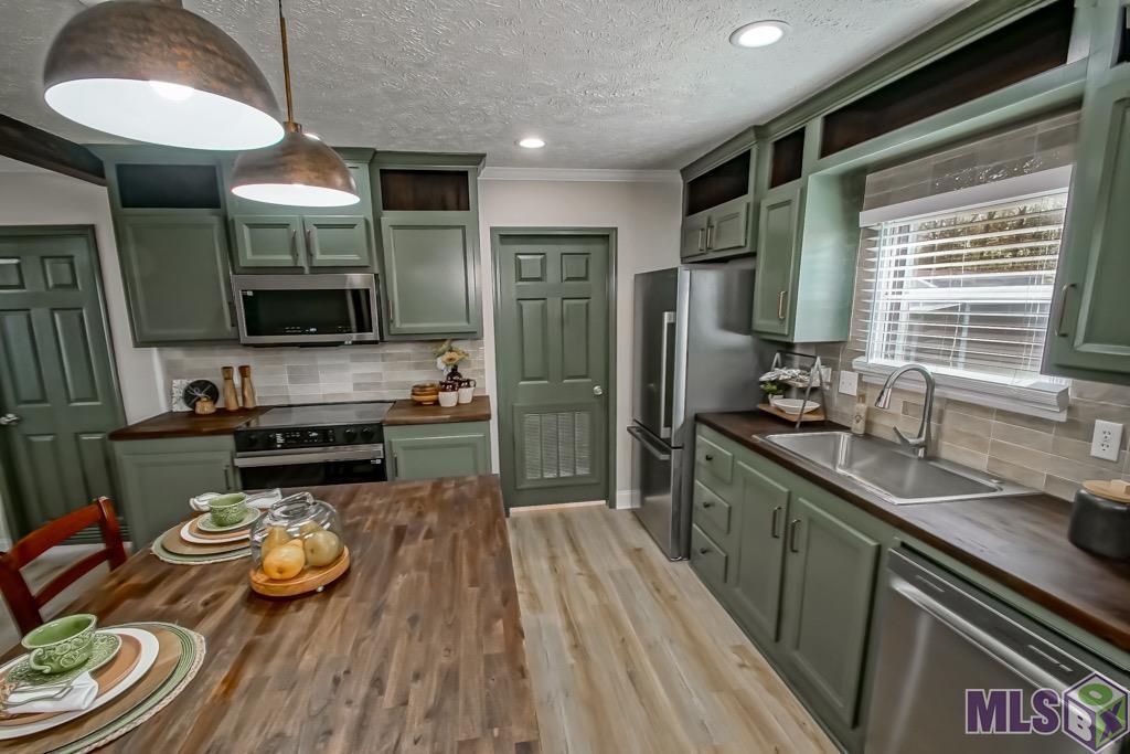 13878 Friendship Road Walker, LA 70785 - Photo 8 of 35