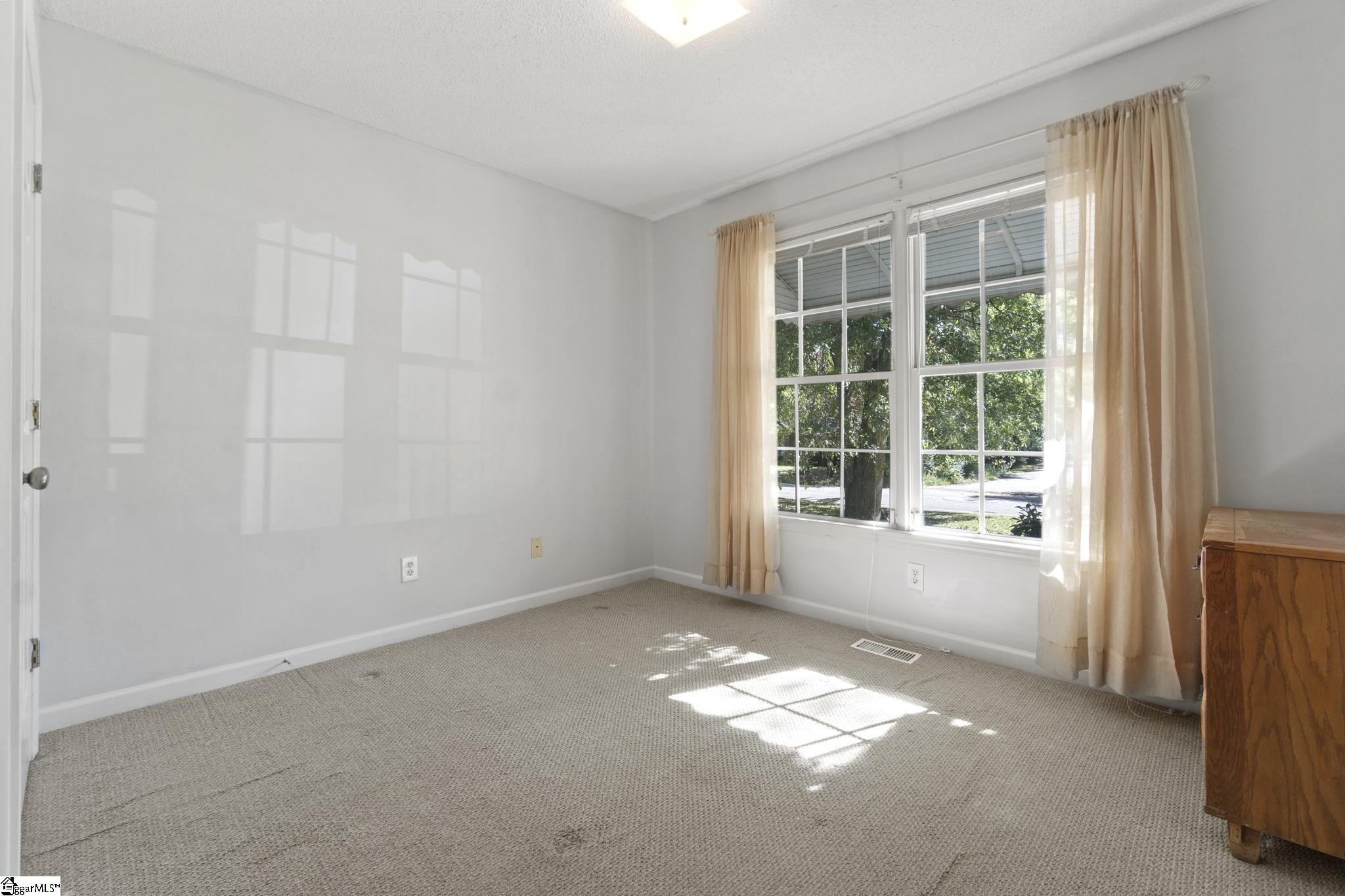 107 B Brock Street Inman, SC 29349 - Photo 13 of 25