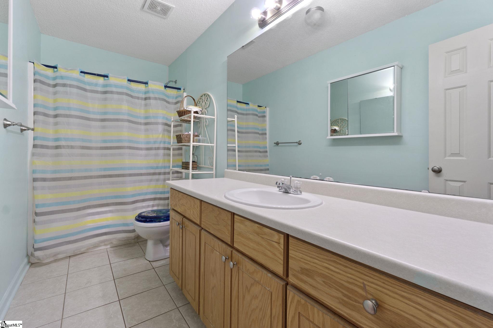 107 B Brock Street Inman, SC 29349 - Photo 17 of 25