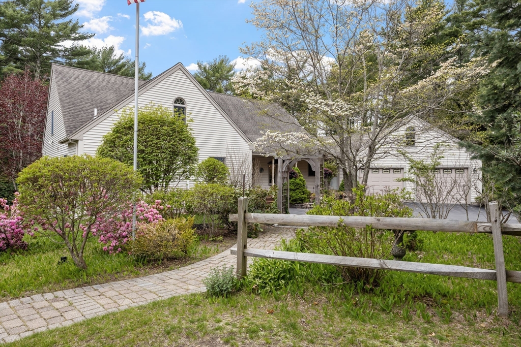 83 Micajah Pond Road Plymouth, MA 02360 - Photo 37 of 41 Gallery Image 37