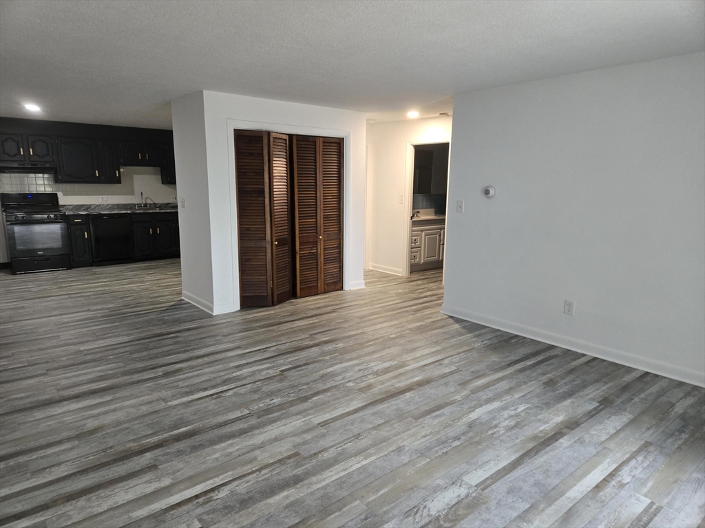 24 Inman Street, Unit 22 Lawrence, MA 01843 - Photo 3 of 5 Gallery Image 3