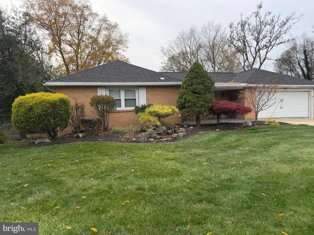 $399,000 | 12 Shady Road, Camp Hill, PA 17011