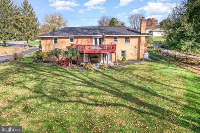 $399,000 | 12 Shady Road, Camp Hill, PA 17011