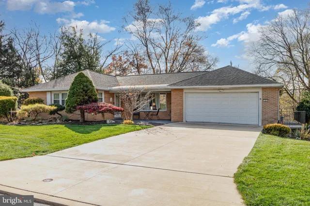 $399,000 | 12 Shady Road, Camp Hill, PA 17011