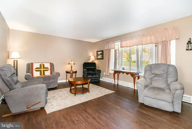 $399,000 | 12 Shady Road, Camp Hill, PA 17011