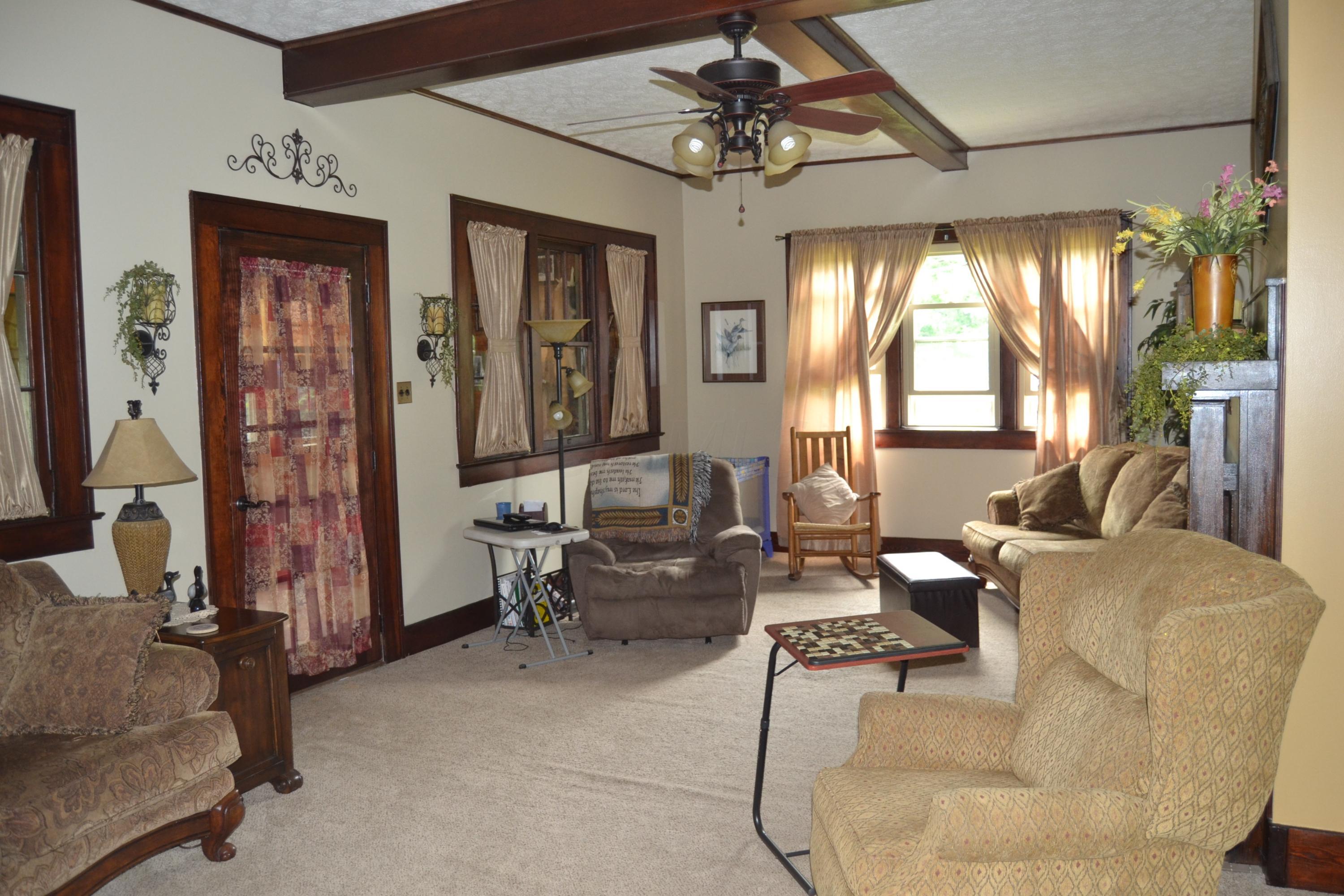431 East Hale Street Ridgeway, OH 43345 - Photo 4 of 32