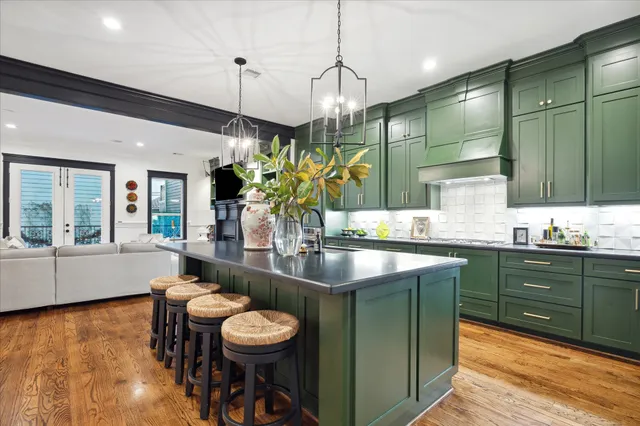 $1,425,900 | 606 Rutland Street, Houston, TX 77007