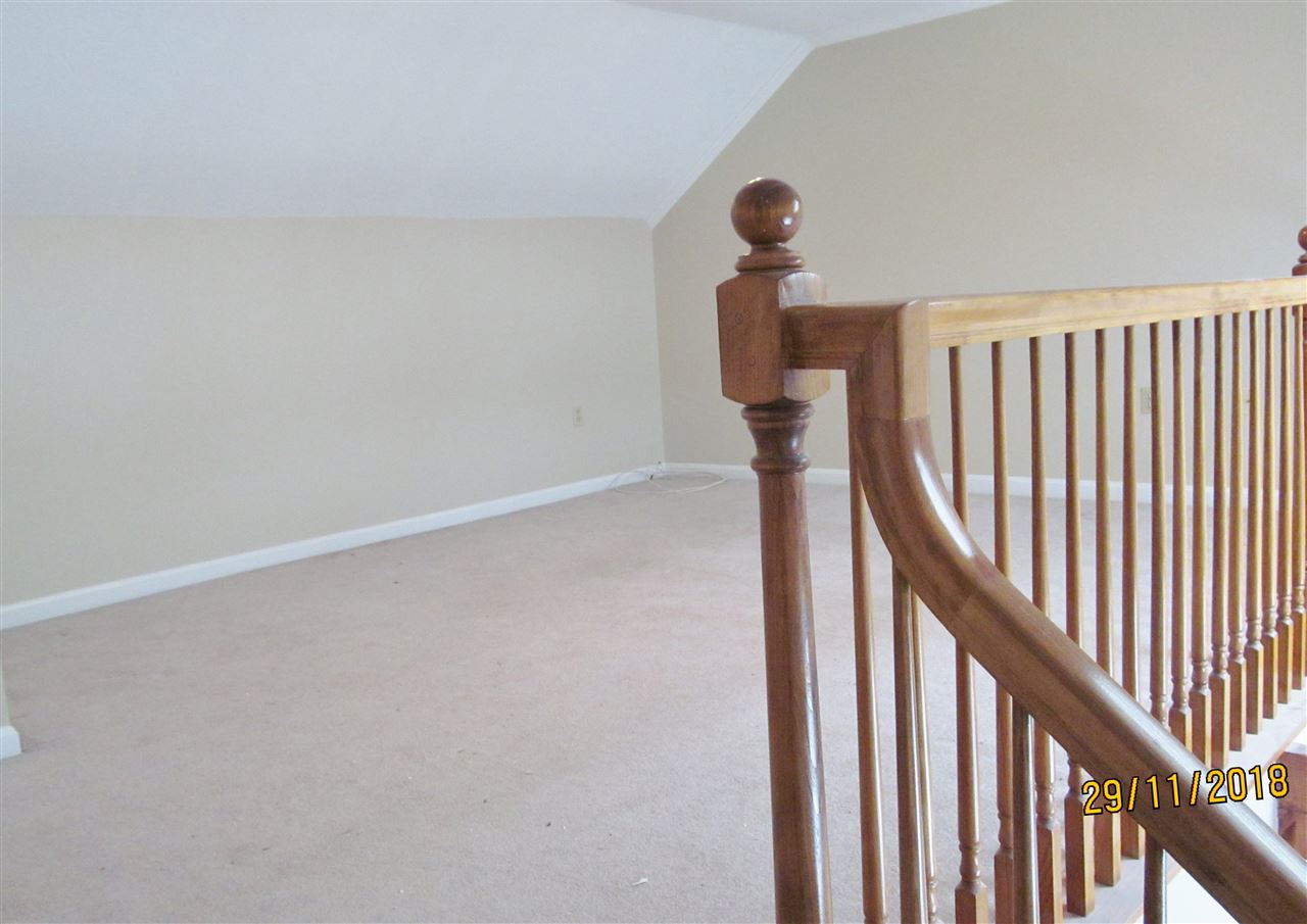 314 Circle Road Manchester, NH 03103 - Photo 11 of 28