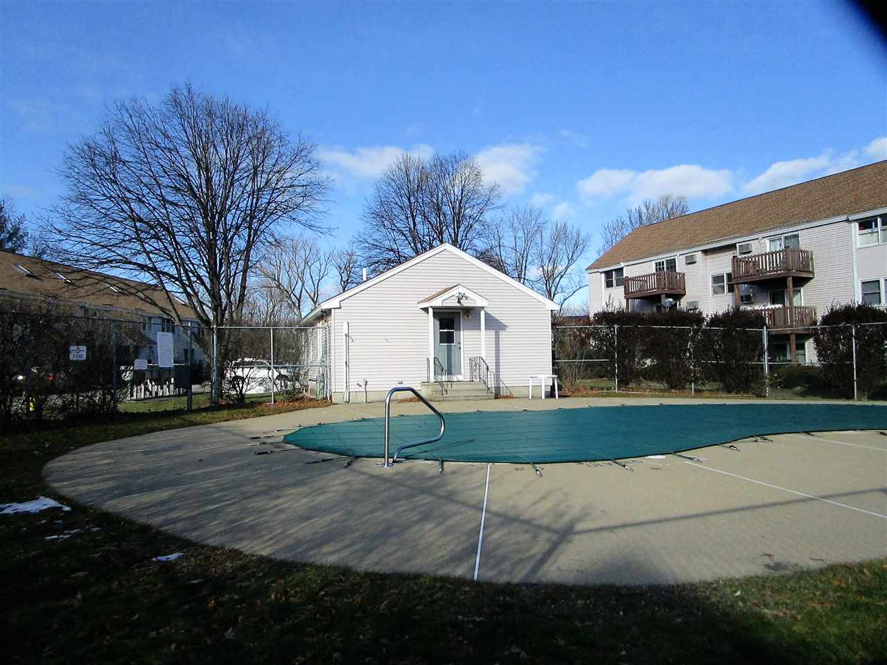 314 Circle Road Manchester, NH 03103 - Photo 26 of 28