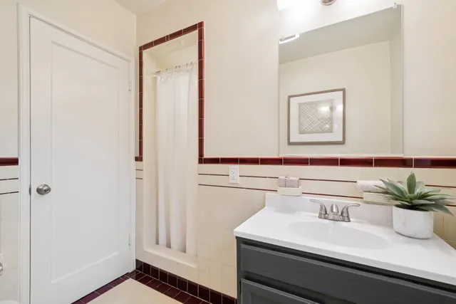 $649,000 | 5634 Burlingame Avenue, Richmond, CA 94804