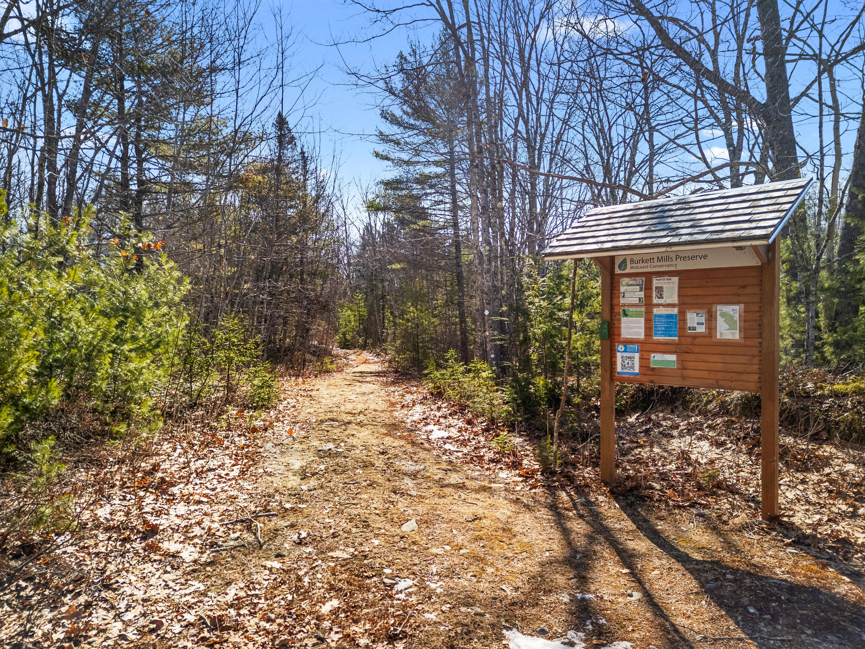180 Burket Mill Road Waldoboro, ME 04572 - Photo 2 of 22 DJI_20260318103620_0462_D
