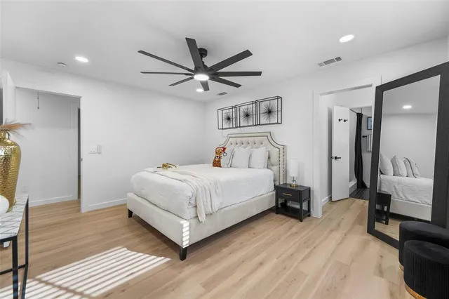 $499,999 | 1954 Chesham Drive, Carrollton, TX 75007