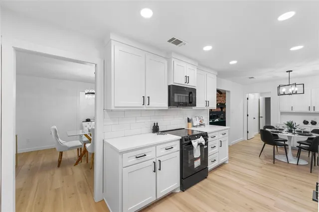 $499,999 | 1954 Chesham Drive, Carrollton, TX 75007