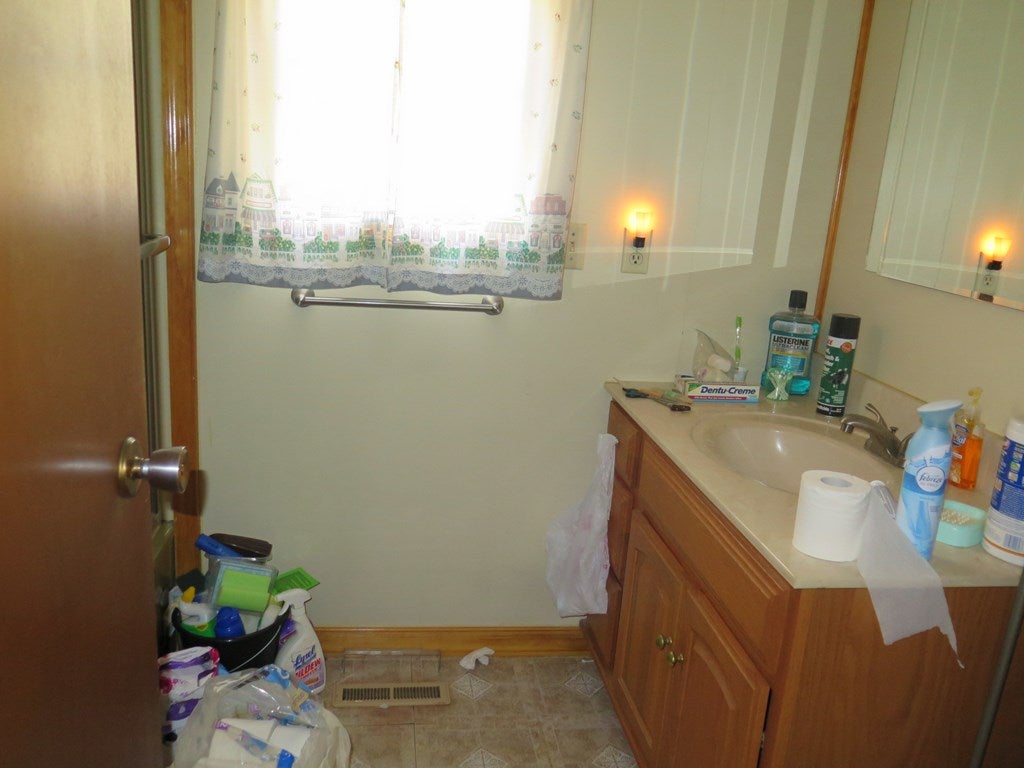 12977 Blacklog Mountain Road Mount Union, PA 17066 - Photo 18 of 38 Mobile Home - Bathroom
