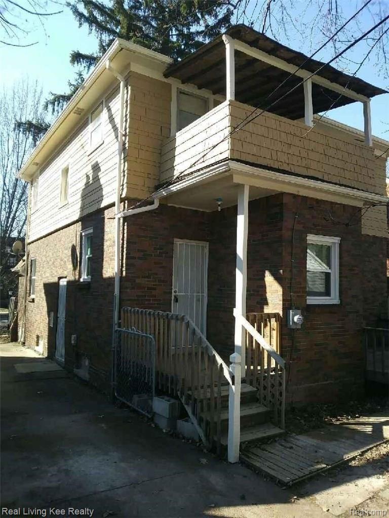 5220 Yorkshire Road Detroit, MI 48224 - Photo 3 of 28 back door and bedroom deck