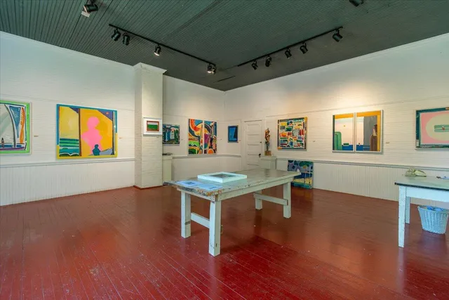 $425,000 | 300 Main Road, Islesboro, ME 04848