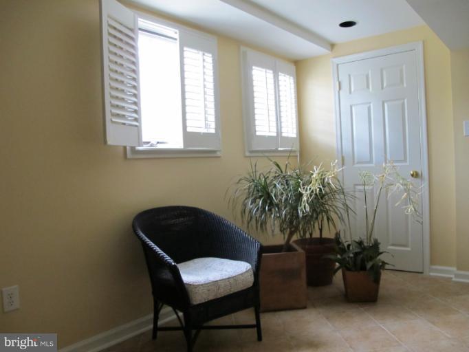 2004 Windsor Road Alexandria, VA 22307 - Photo 25 of 30 Interior (General)
