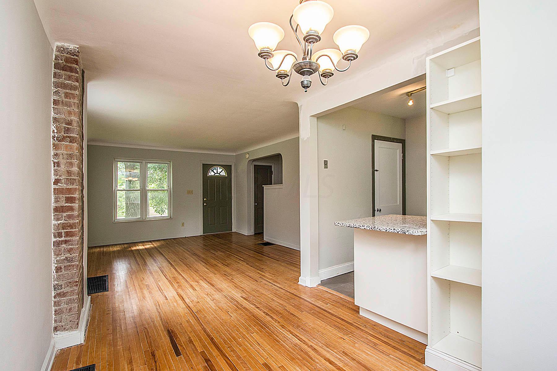 1845 North Star Road Columbus, OH 43212 - Photo 8 of 24