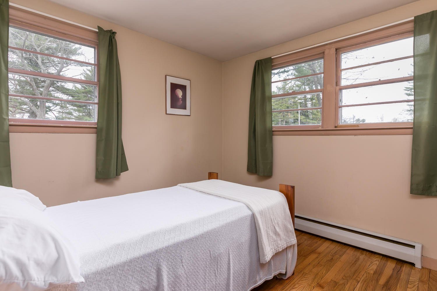 18 Robinson Road Scarborough, ME 04074 - Photo 21 of 34 Bedroom 2
