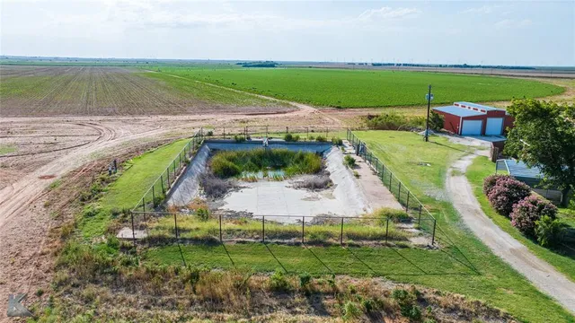 a view of an outdoor space and a yard