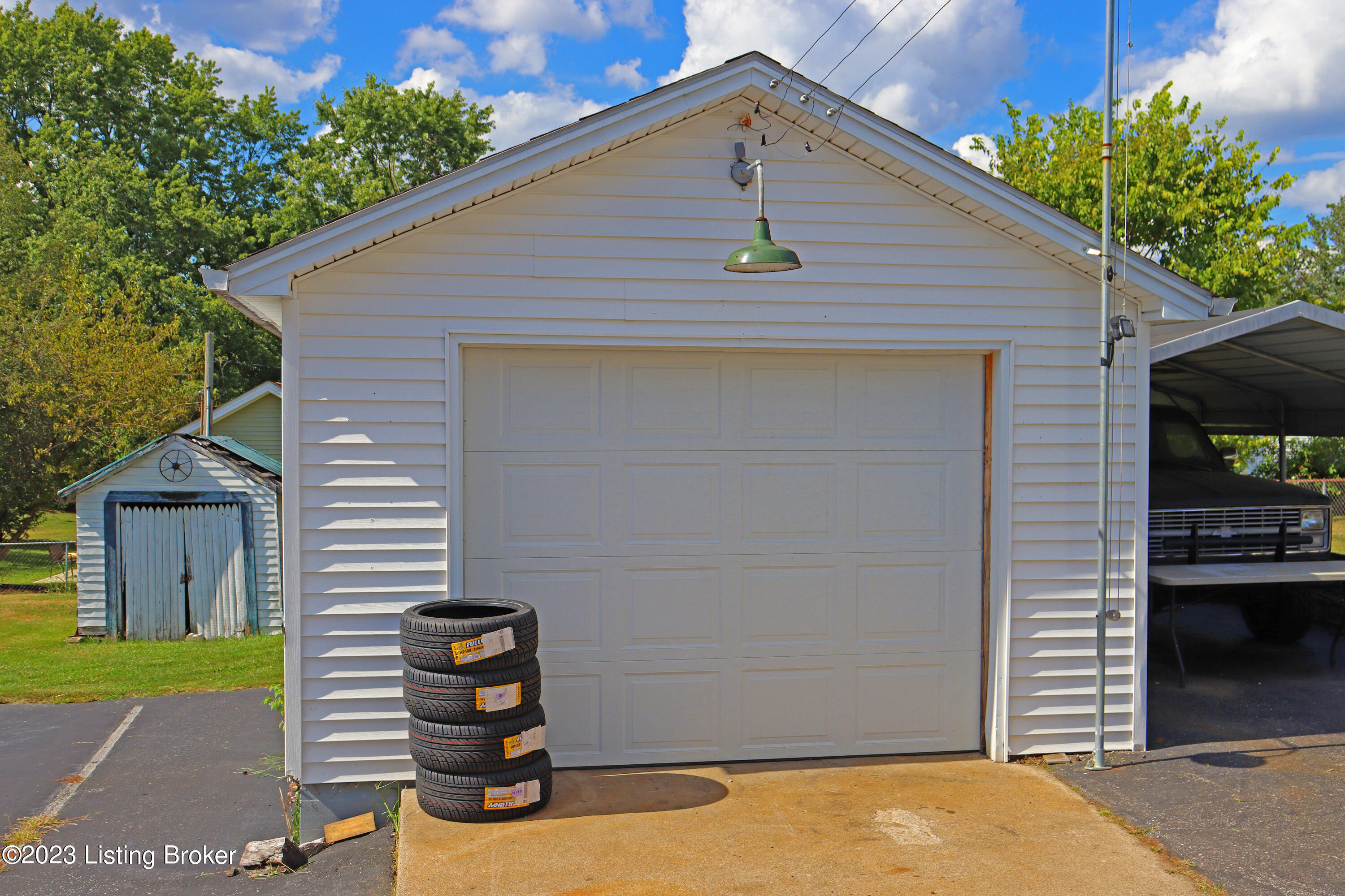 206 Ripy Street Lawrenceburg, KY 40342 - Photo 41 of 45 Garage Outside