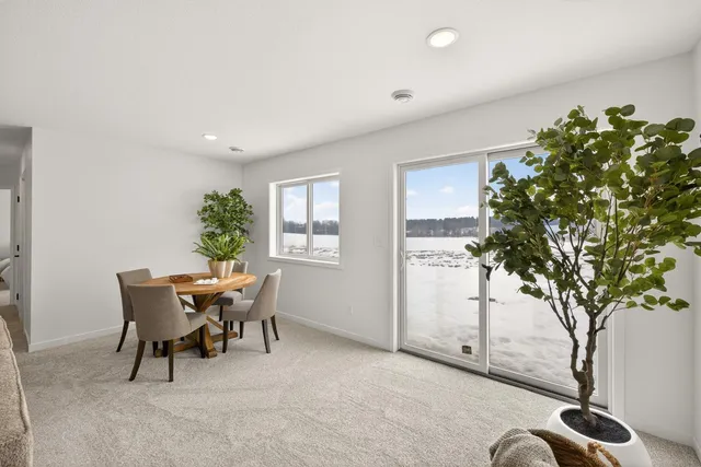 $469,900 | 915 7th Avenue, Wanamingo, MN 55983