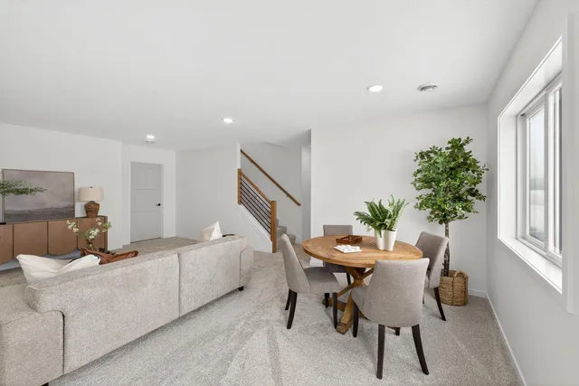 $469,900 | 915 7th Avenue, Wanamingo, MN 55983